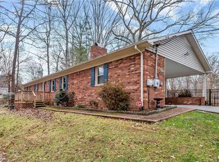 1507 Overlook Dr, Wilkesboro, NC 28697