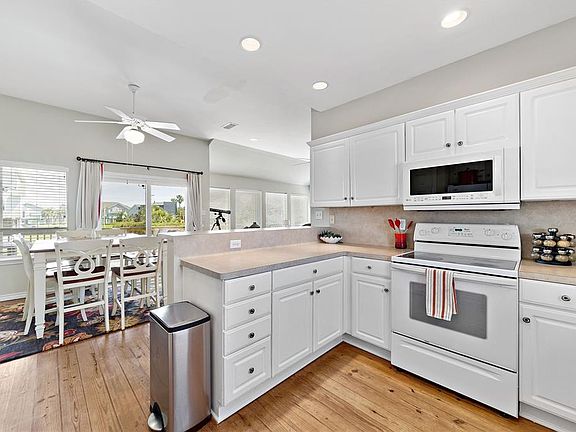 5th image of 4011 Elissa Ct