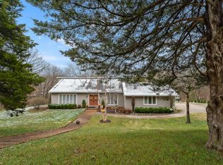 7800 Cave Creek Rd, Columbia, MO 65203