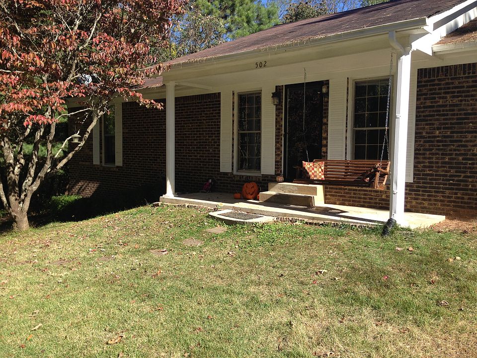 2nd image of 502 Cascade Dr