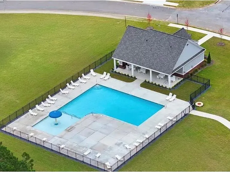9 Gulfstream Dr — Photo 29