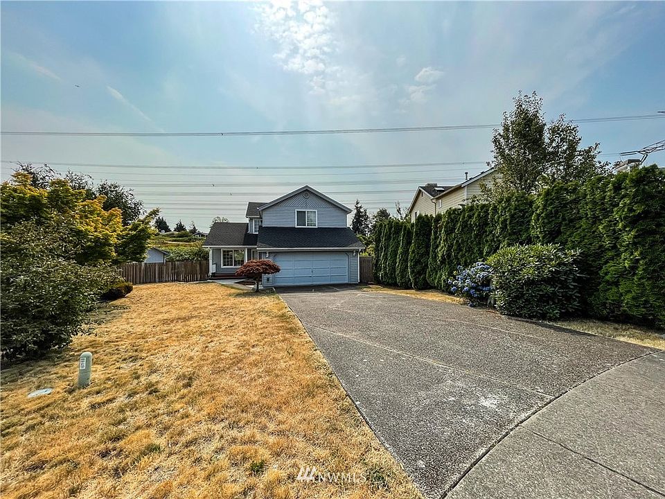 Home sits back off of a quiet cul-de-sac