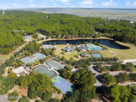 5th image of 306 Cobia Ln