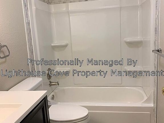 3rd image of 6917 Bridle Vale Blvd NW