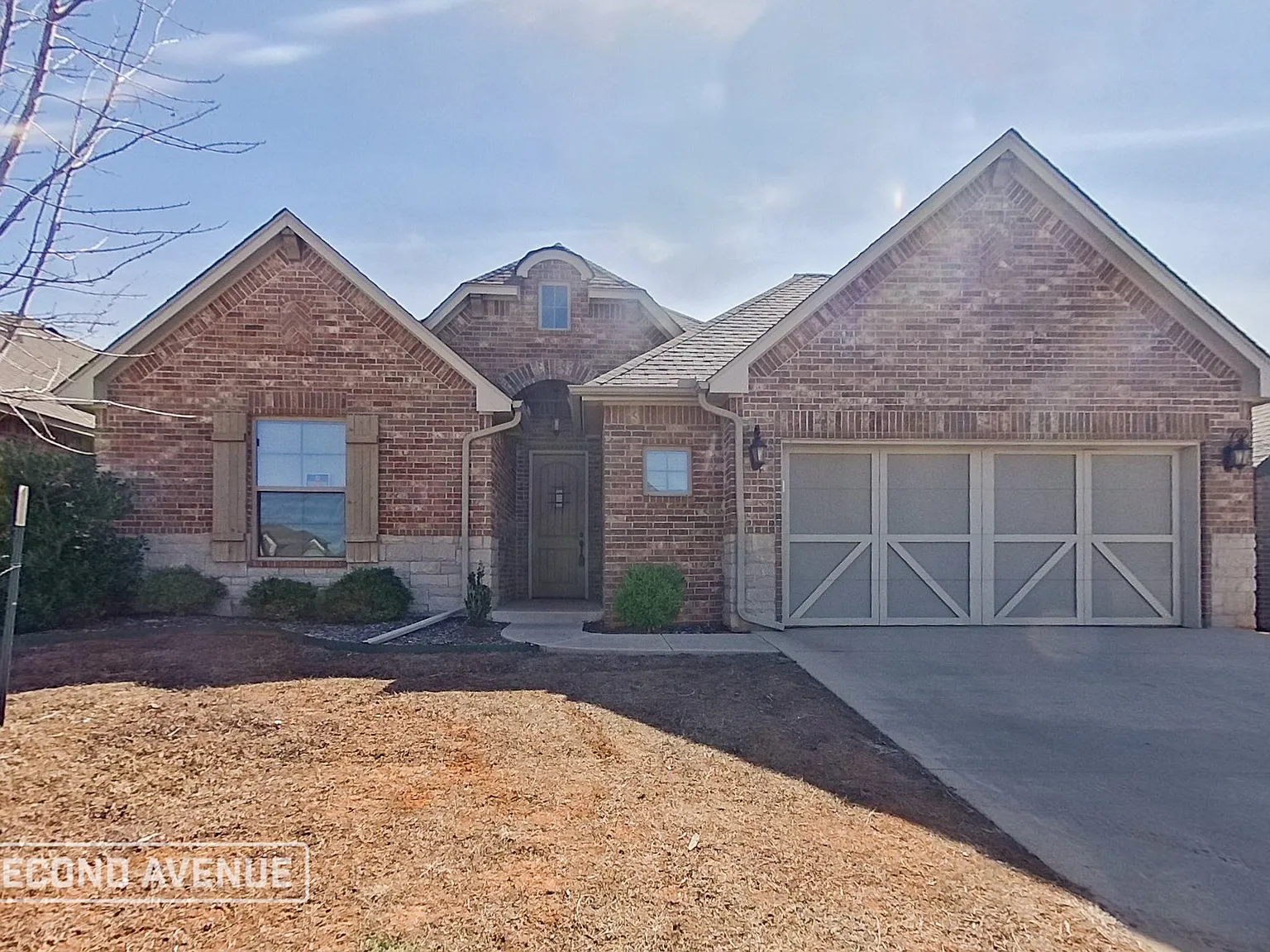 4 bed, 3.0 bath, 2050 sqft, $2,195 — Photo 1
