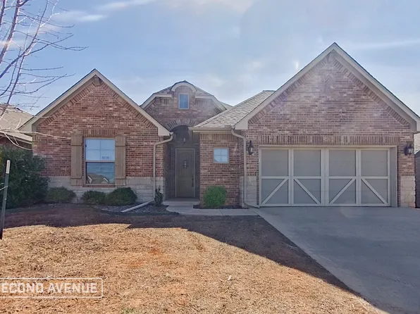 9032 NW 144th St, Yukon, OK 73099