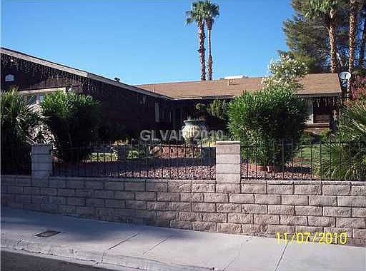 2nd image of 4428 Cafe Pl