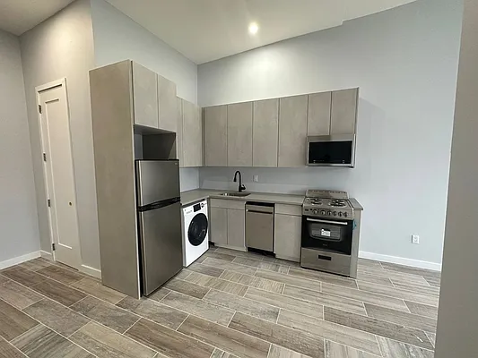 Rented by BHR Realty of NY | media 15