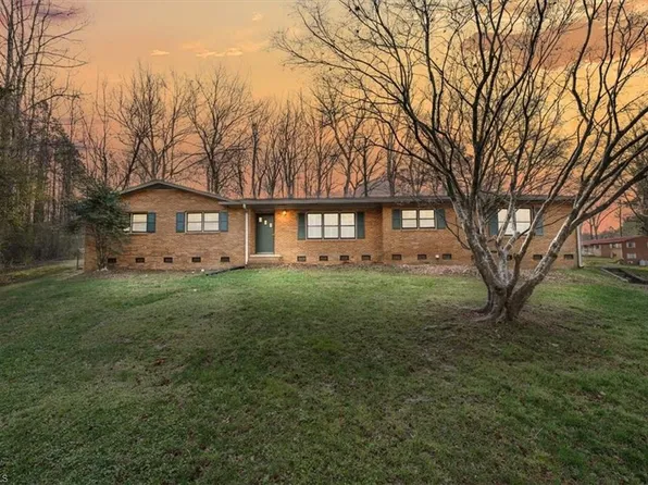 276 Oscar Rd, Troy, NC 27371