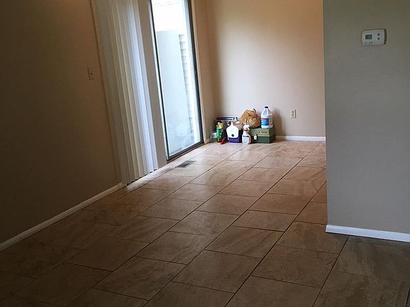 2nd image of 4903 Oakwood Trl