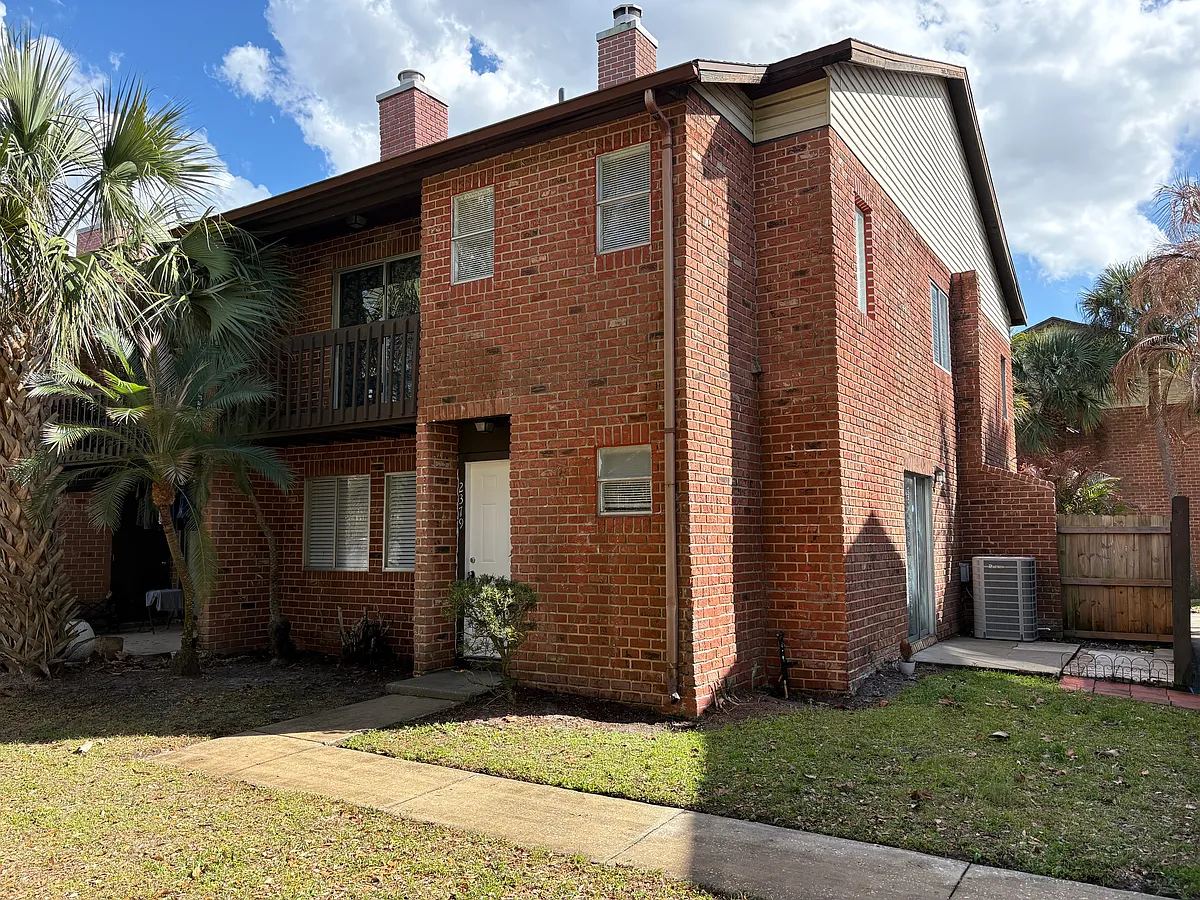 Building Photo - 2379 Huntington Green Ct