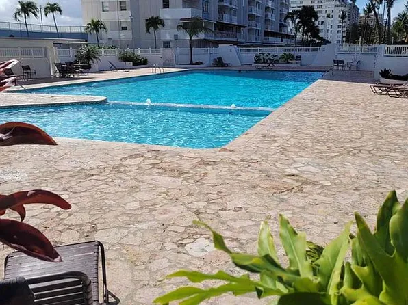 5349 Avenue Isla Verde #104, Carolina, PR 00979