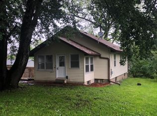 322 E 11th St N, Newton, IA 50208