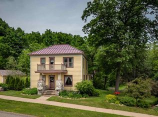 206 Randolph St W, Rosholt, WI 54473
