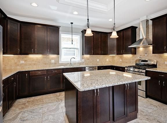 4th image of 5444 N Newcastle Ave