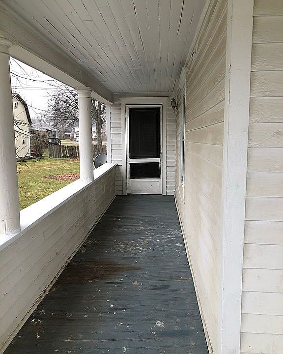1st image of 106 S Park St