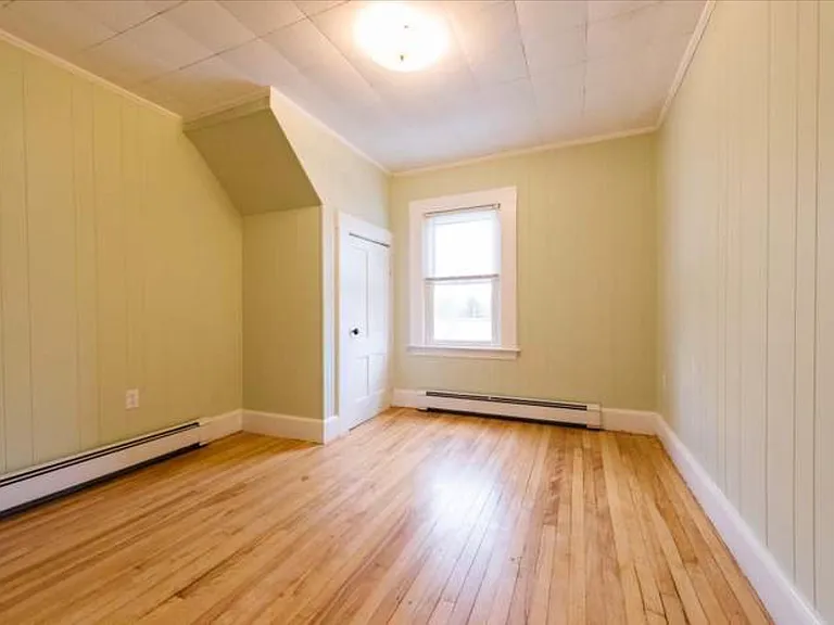 5 Herford Ave #2 — Photo 5