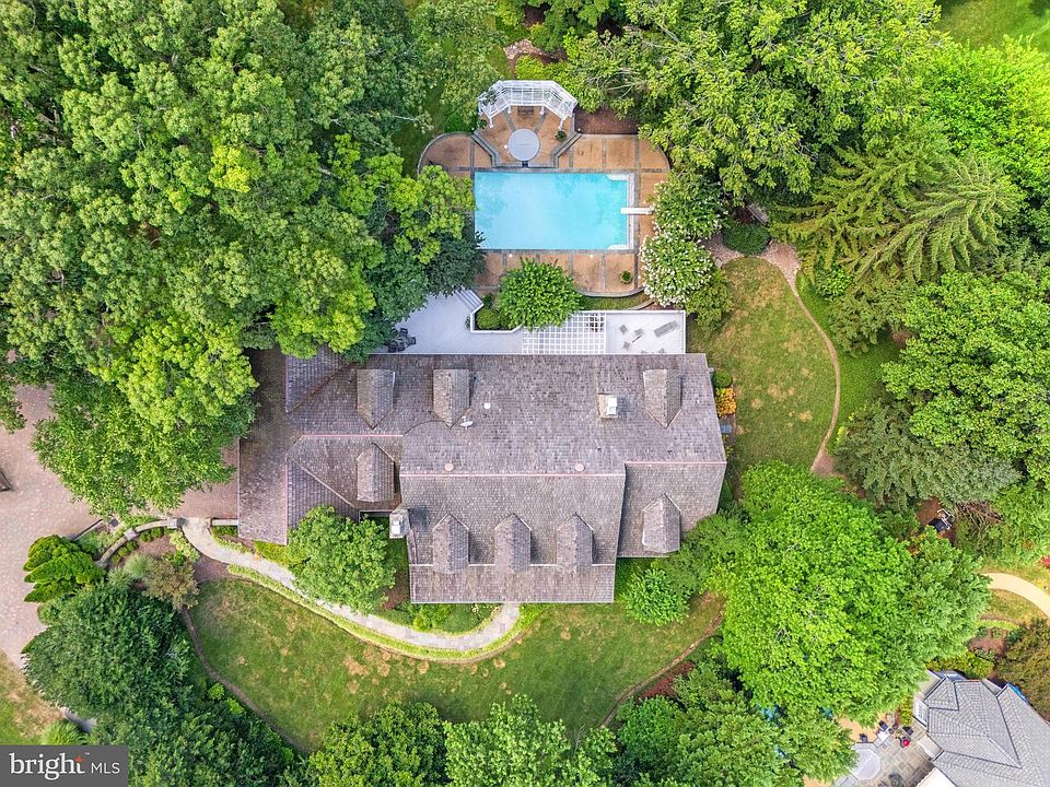 1st image of 1110 Harvey Rd