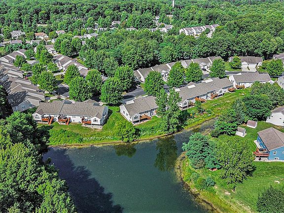 5th image of 15457 Winchester Cir