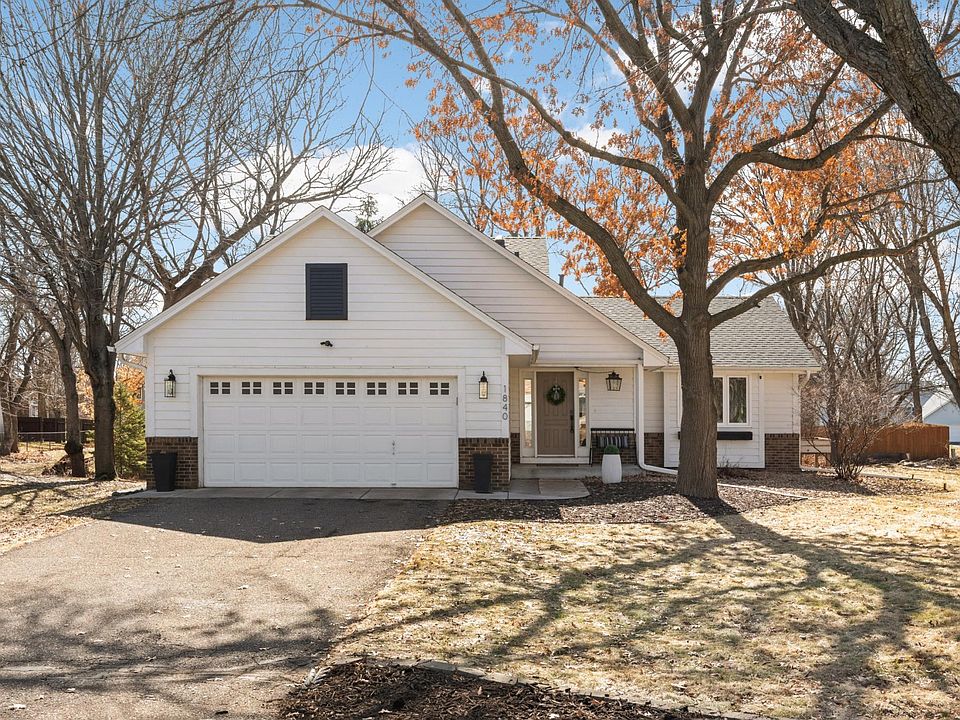 1st image of 1840 129th Ln NE