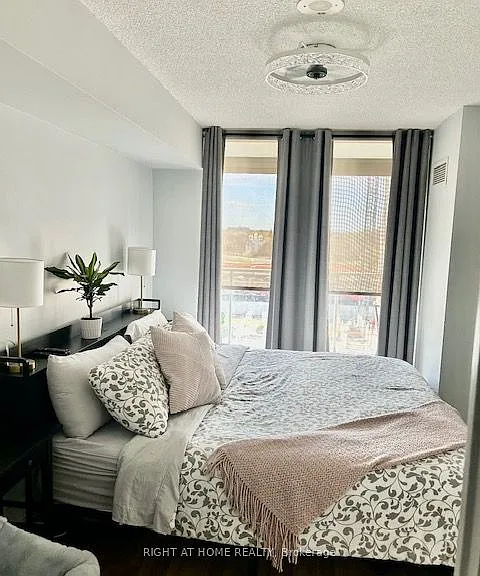555 Wilson Ave #508 — Photo 9
