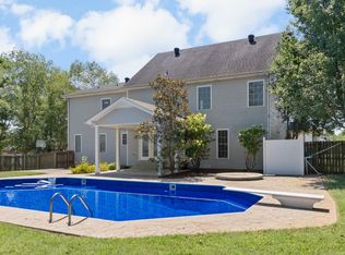 1113 Cindy Ct, Clarksville, TN 37043
