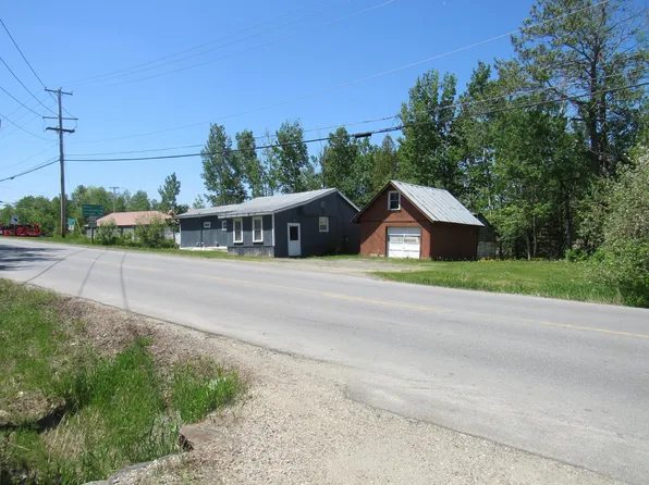 4 Long Pond Road, Jackman, ME 04945