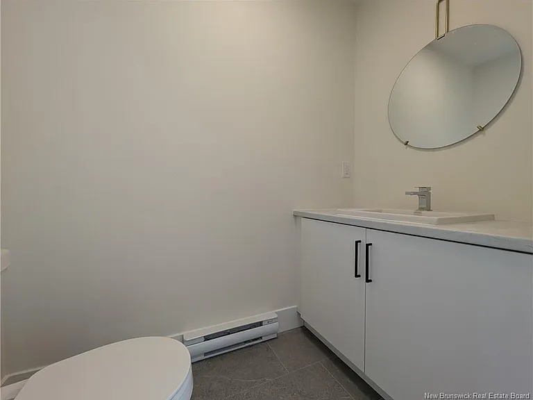 148 Ernest St — Photo 13
