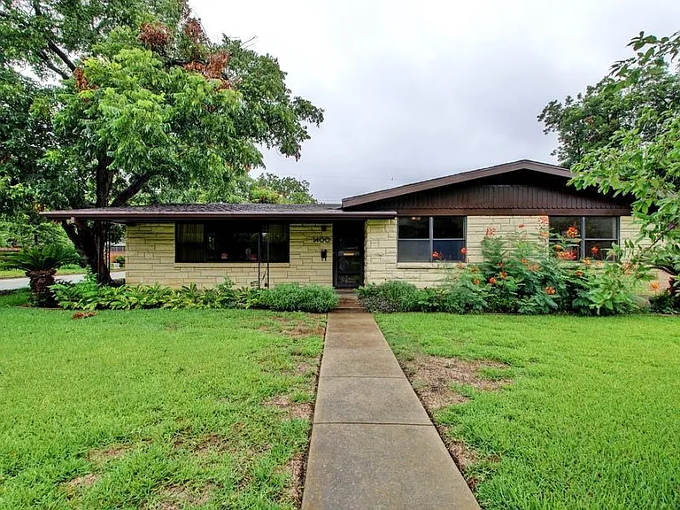 1400 Larkwood Dr — Photo 52