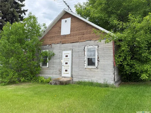 465 7th AVENUE W, Melville, SK S0A 2P0