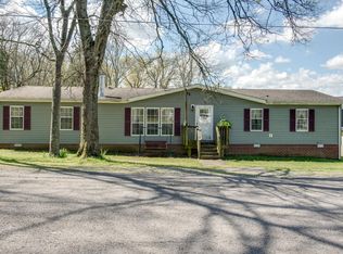 131 Rice Rd, Hendersonville, TN 37075