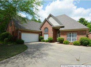 1612 Edgewood Blvd, Hernando, MS 38632