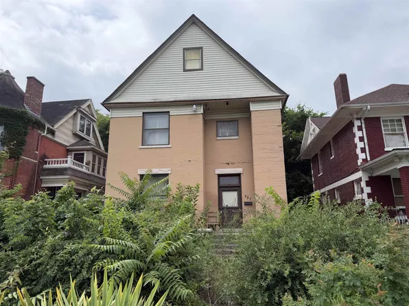 927 Peabody Ave, Memphis, TN 38104