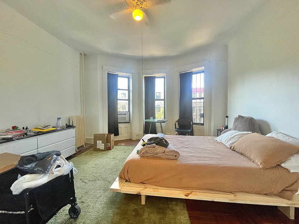 1st image of 1054 Bergen St APT 4C