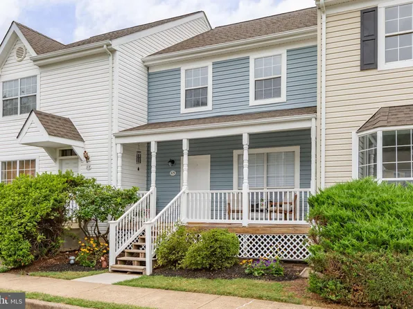 105 Powhatan Ct #109, Stafford, VA 22556