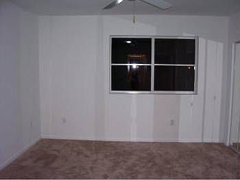 5th image of 2581 SW 83rd Ave