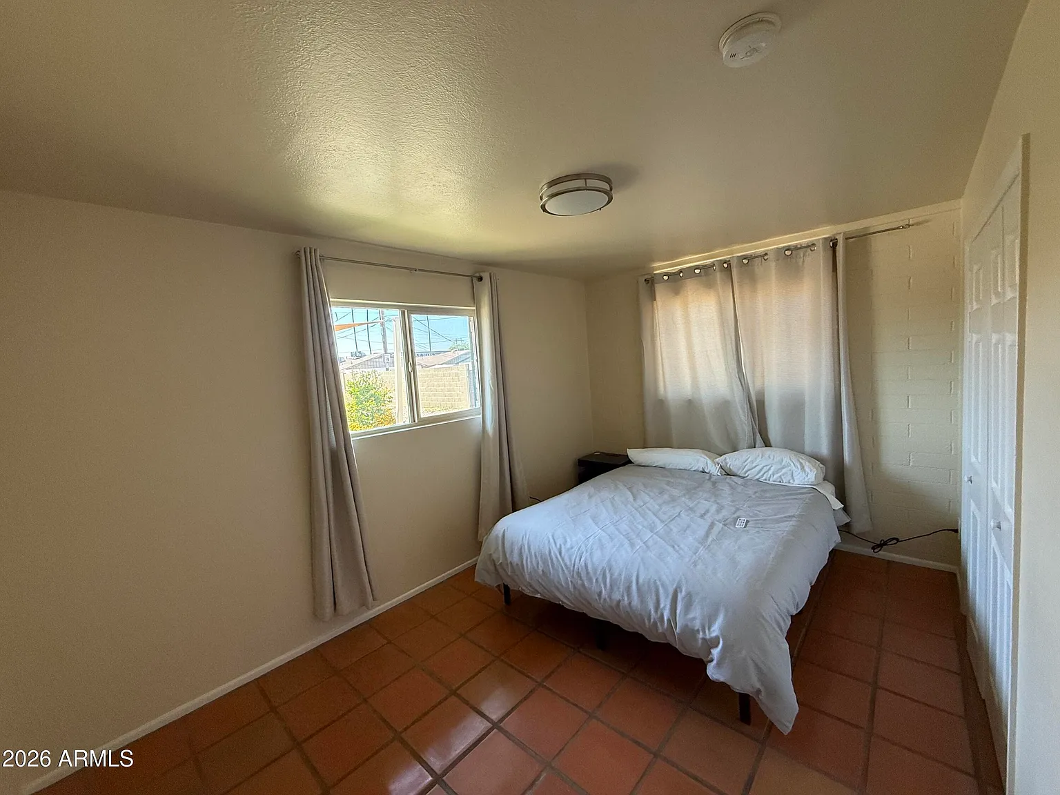 2 bed, 1.0 bath, 822 sqft, $1,550 — Photo 4