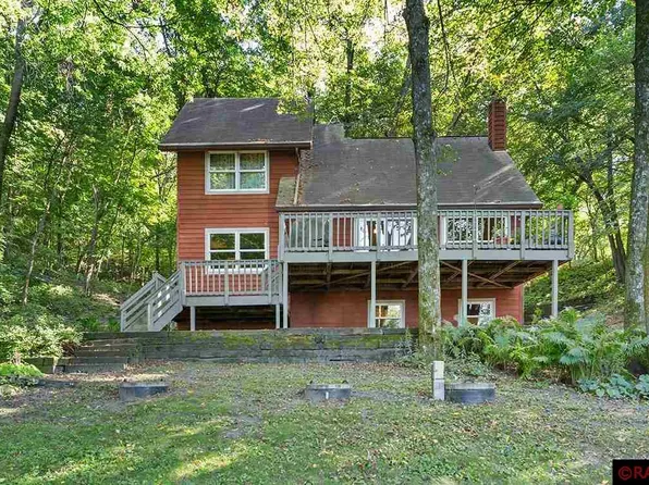 43325 Ottawa Rd, Saint Peter, MN 56082