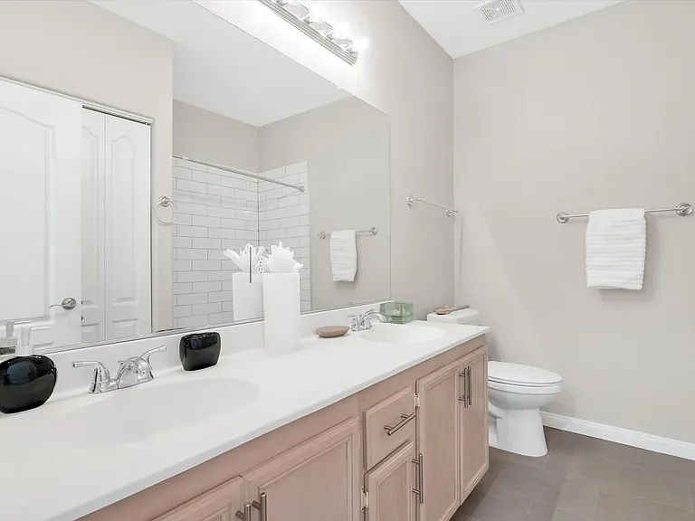 9901 Trailwood Dr #1069 — Photo 23