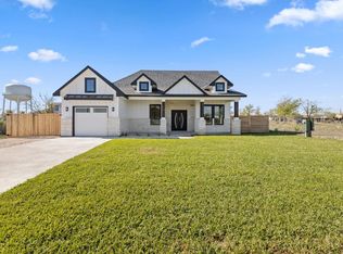 210 Jacaranda Dr, Dale, TX 78616