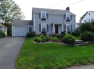 60 Forest Ave, Cranston, RI 02910