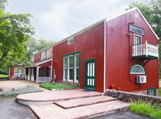 8 Farm Cottage Rd, Gladstone, NJ 07934