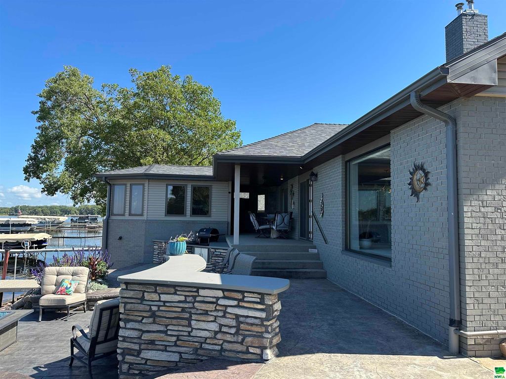 616 Lakeshore Dr, Lakeside, IA - View 6