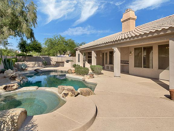 5th image of 4932 E Dale Ln