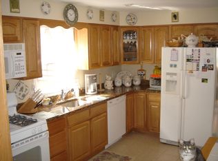 631-633 Bailey Ave, Elizabeth, NJ 07201
