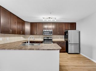 Ospin Terrace, Edmonton, AB T6R 0R6