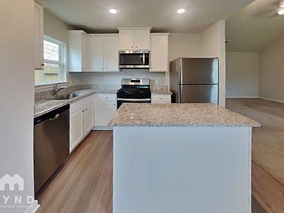 4th image of 10397 Sweetwater Creek Dr