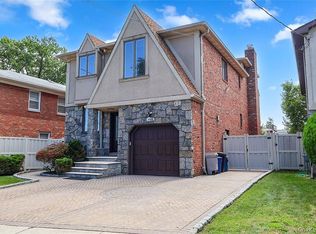 21030 29th Ave, Bayside, NY 11360