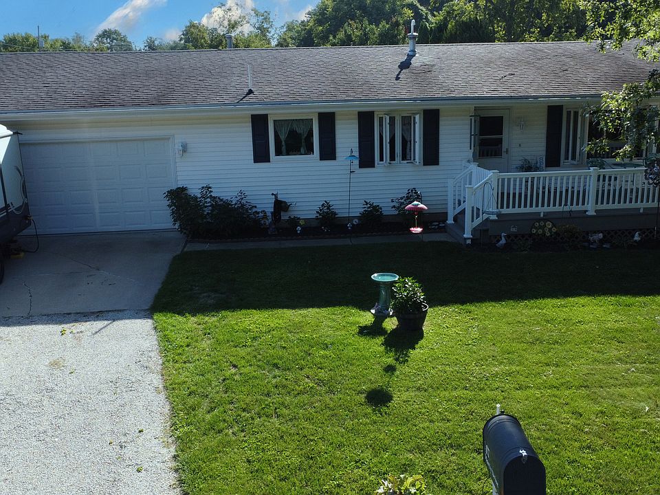 1st image of 117 N Marty Dr