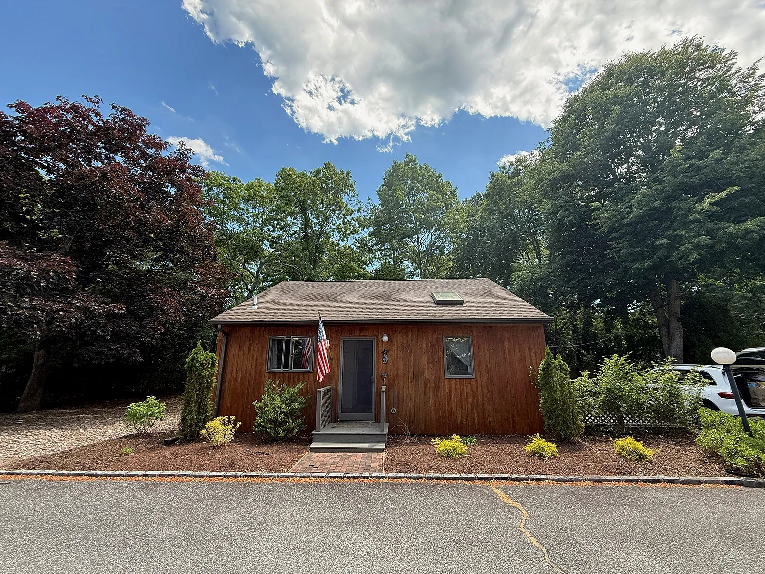 Winter Rental Cottage — Photo 1